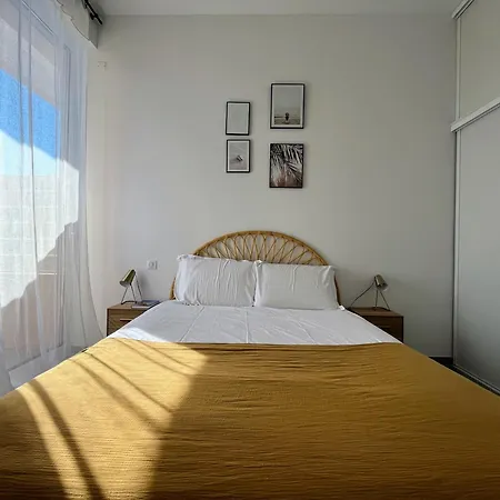 Bel Avec Piscine En Bord De Apartmán