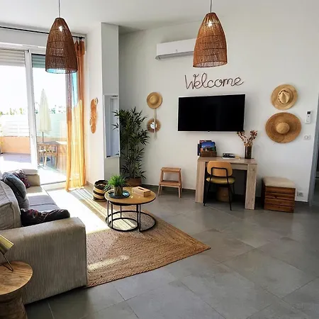 Apartmán Bel Avec Piscine En Bord De