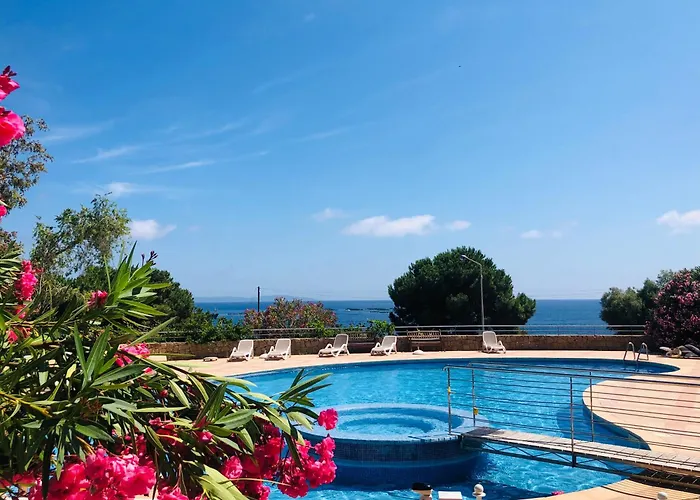 Apartment Bel Avec Piscine En Bord De Ajaccio (Corsica)