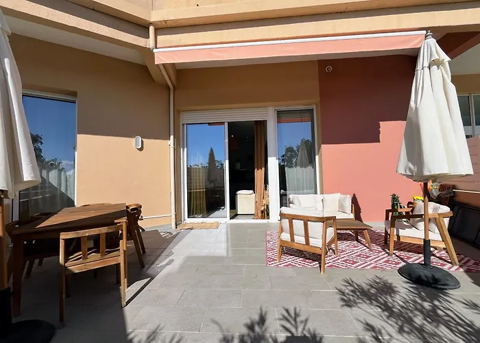 Bel Avec Piscine En Bord De Apartment *